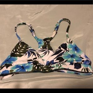 Midori Bikinis hibiscus top